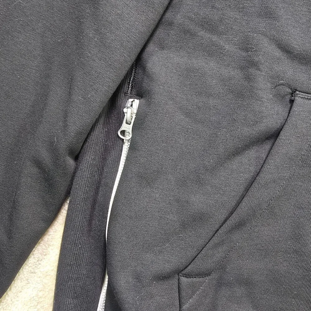 NWT Nike Men's Kansas City Chiefs Crucial Catch Black Staff Issued Hoodie L